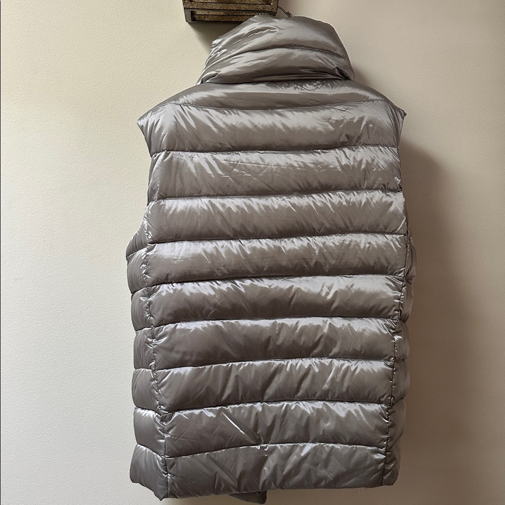 Lauren Ralph Lauren Vest Womens Silver Gray 90% Down Asymmetrical Snap Puffer - Picture 3 of 10